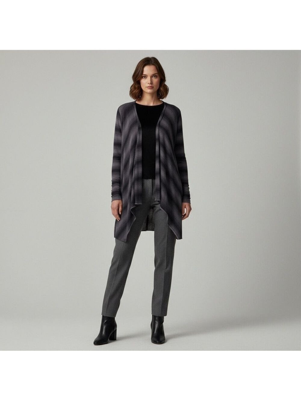 Attitudes by Renee Women’s XL shades of gray & black Open Front Cardigan